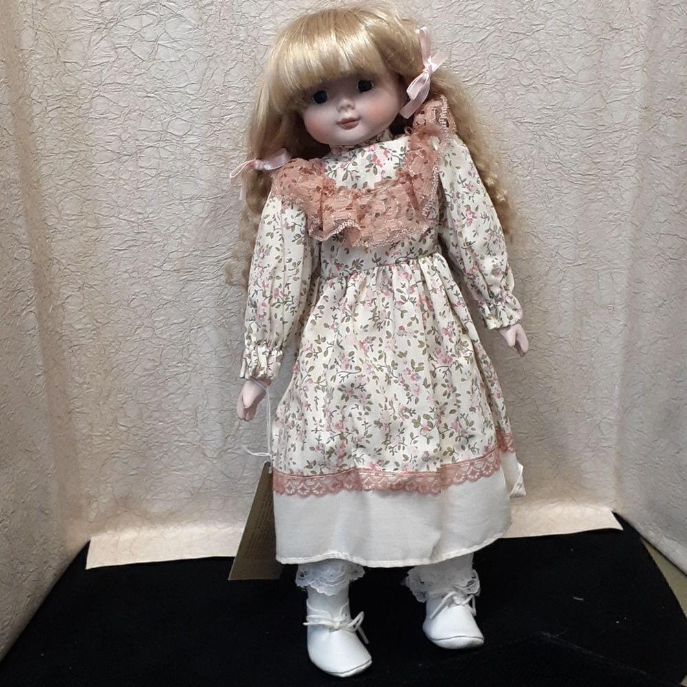 Premier 15" blonde doll with‎ dark blue eyes NWT